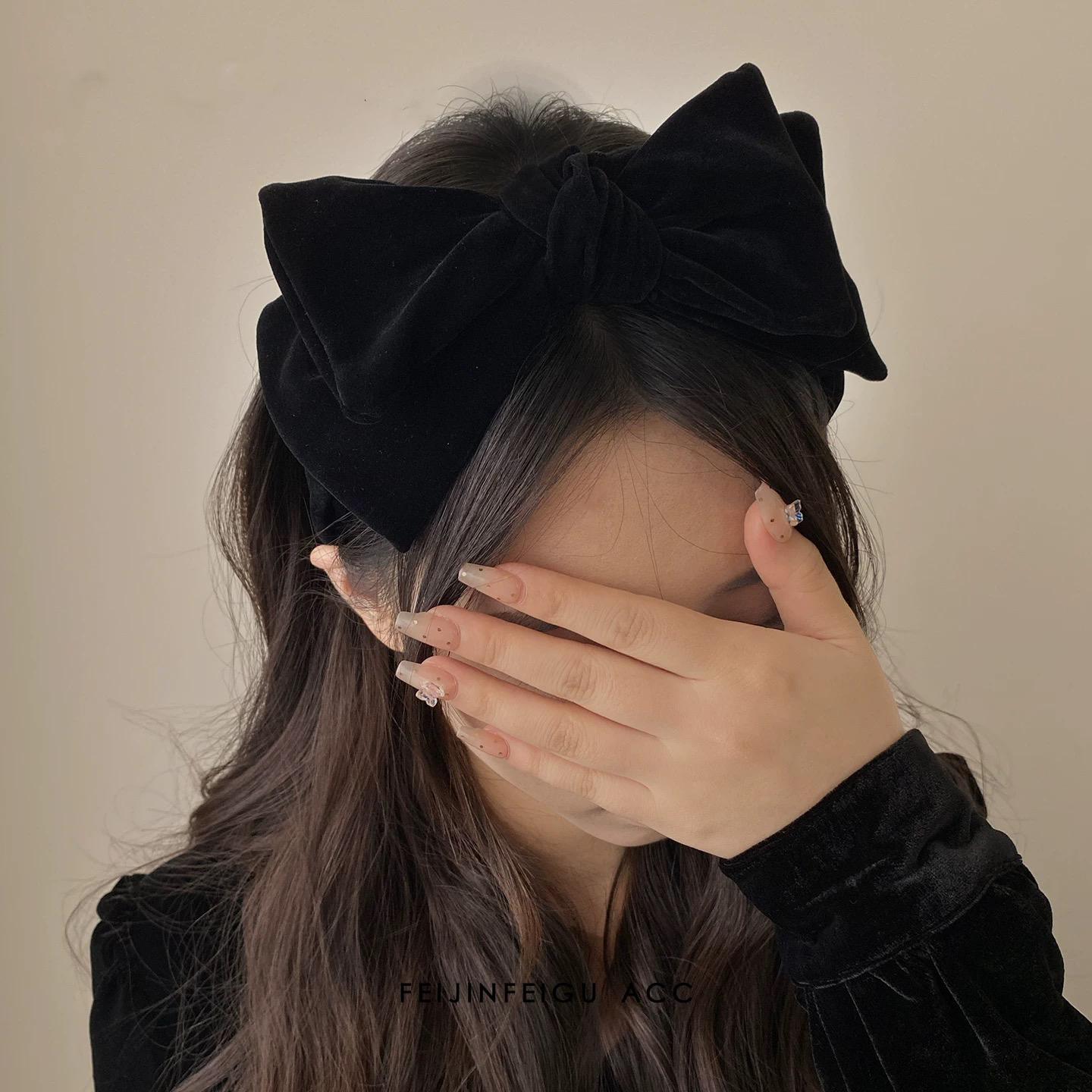 AWAYTR 1pc Large Velvet Bow Ha - Ribbon Bow Gift review and price